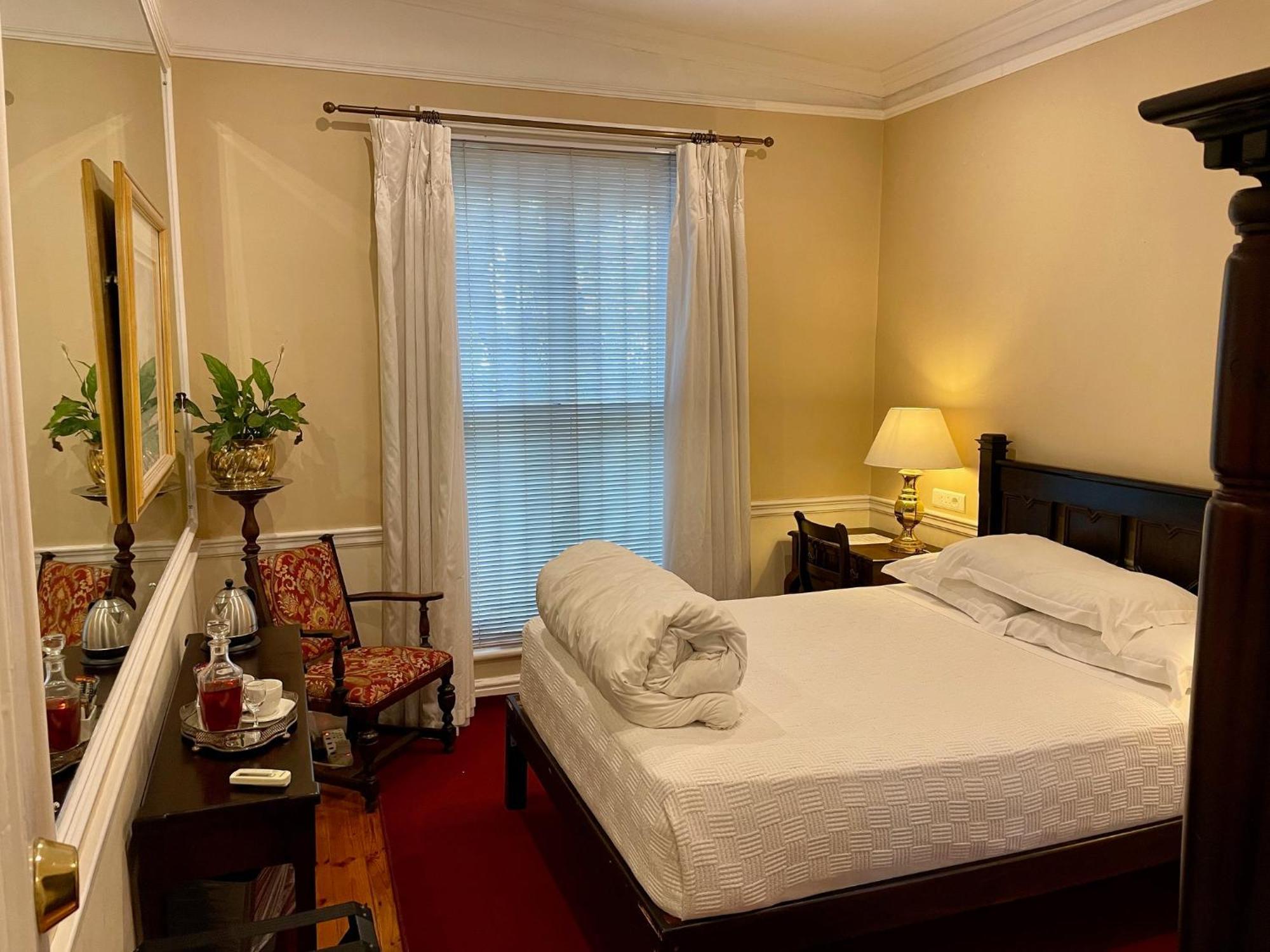 Tintagel Guest House Кейптаун Екстериор снимка